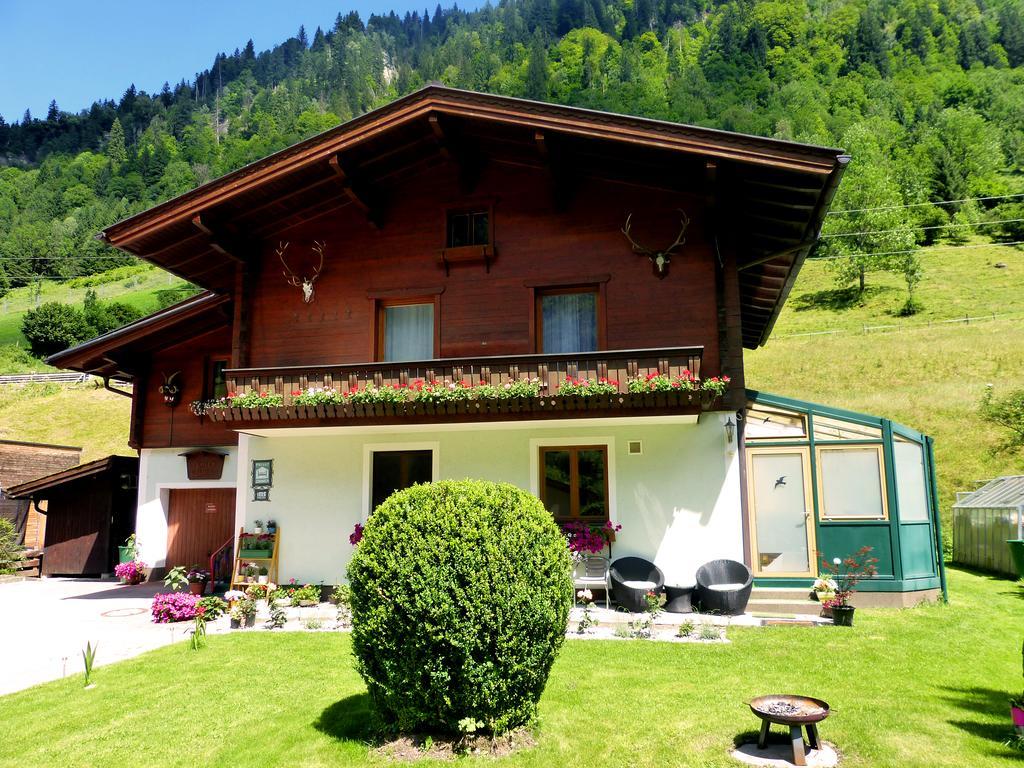 Apartment Haus Gold Fusch an der Grossglocknerstrasse ภายนอก รูปภาพ