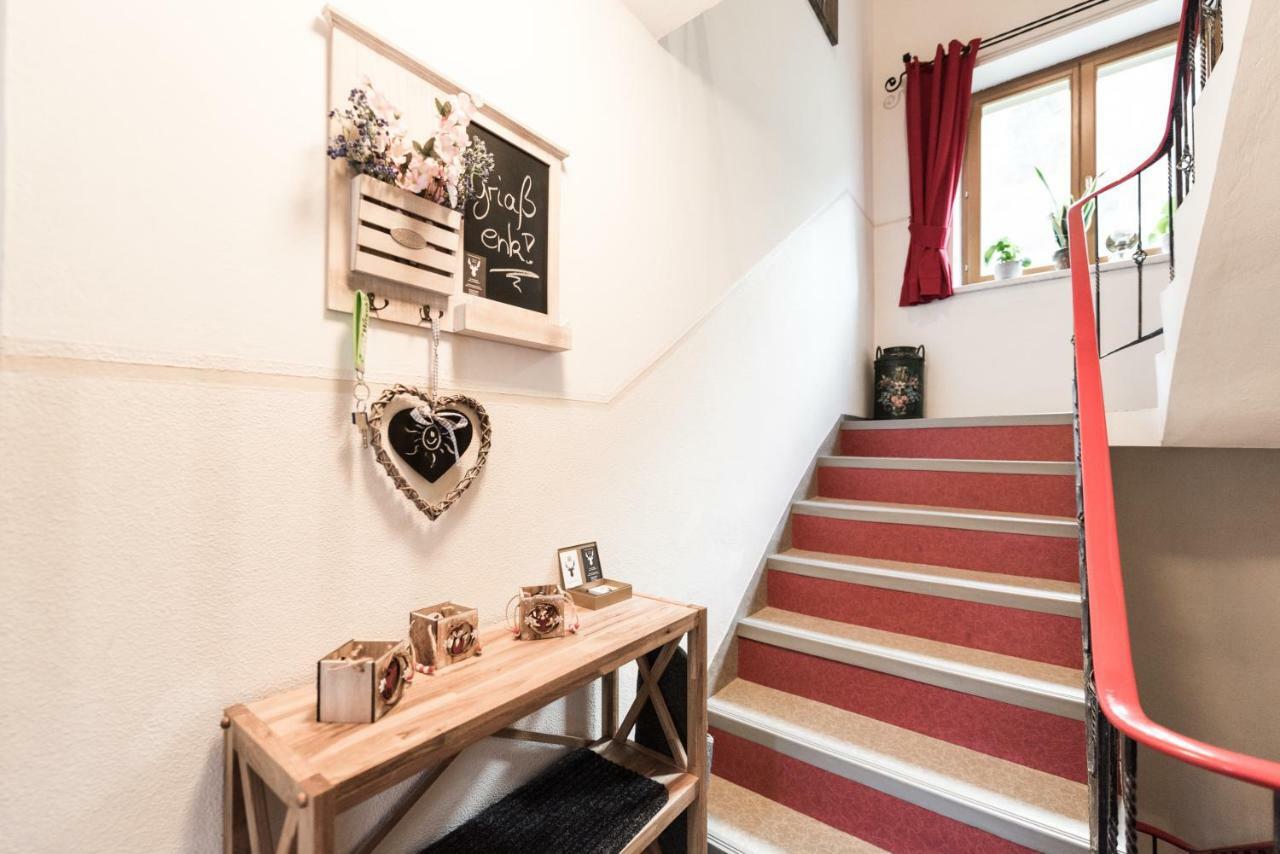 Apartment Haus Gold Fusch an der Grossglocknerstrasse ภายนอก รูปภาพ