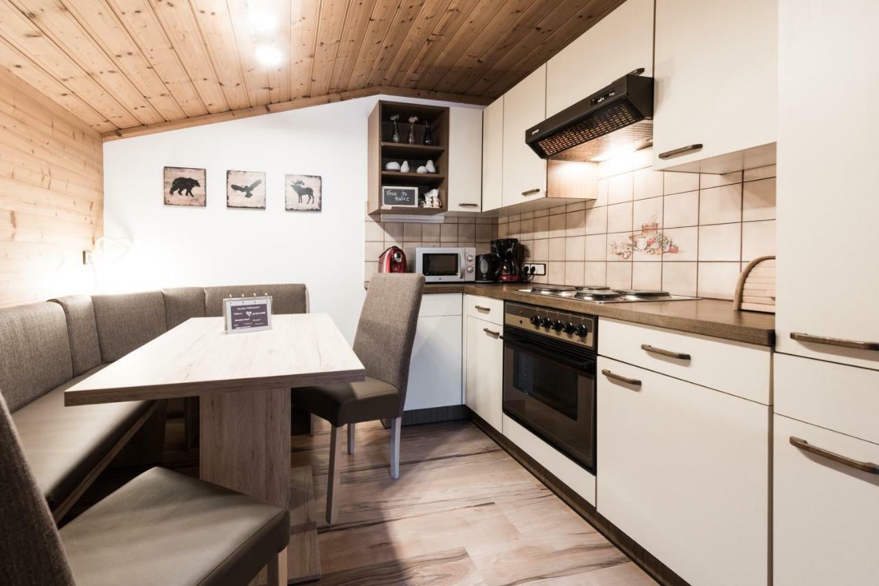 Apartment Haus Gold Fusch an der Grossglocknerstrasse ภายนอก รูปภาพ