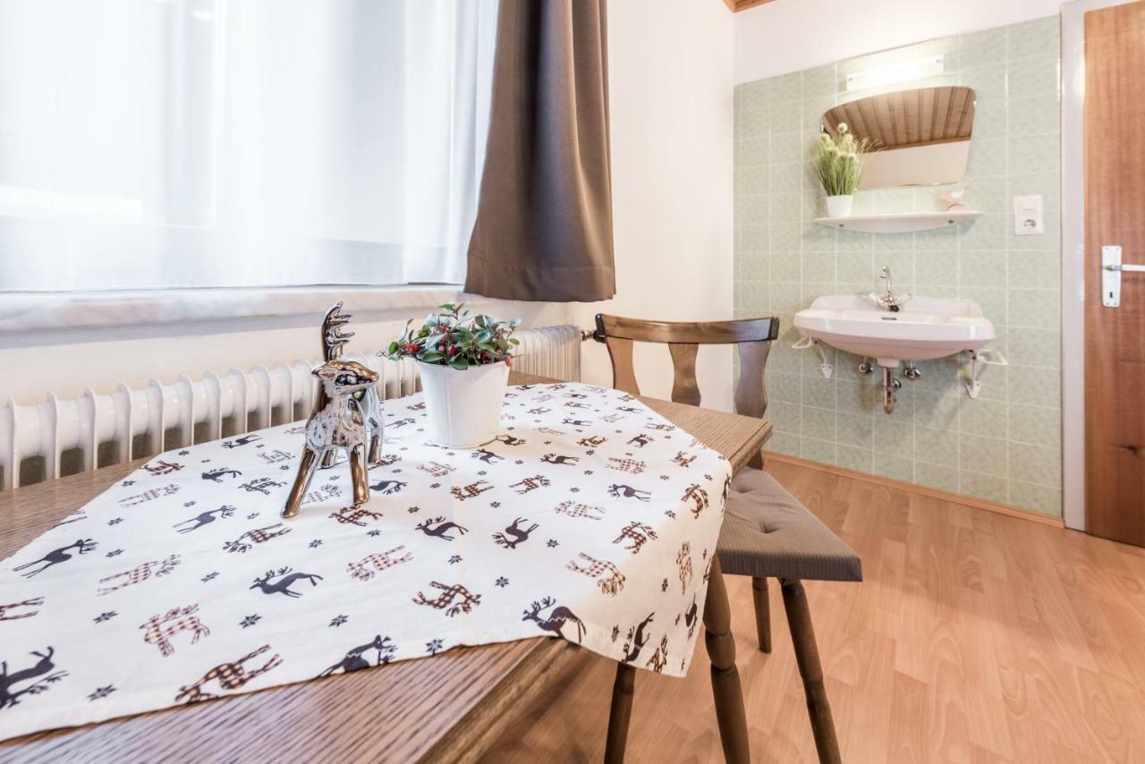 Apartment Haus Gold Fusch an der Grossglocknerstrasse ภายนอก รูปภาพ